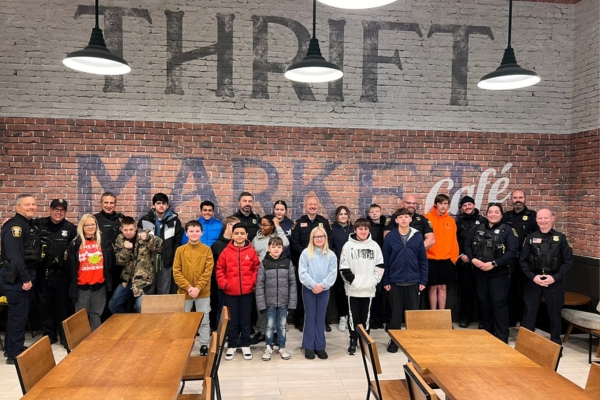 Seven Hills Christmas Shop - Volunteers