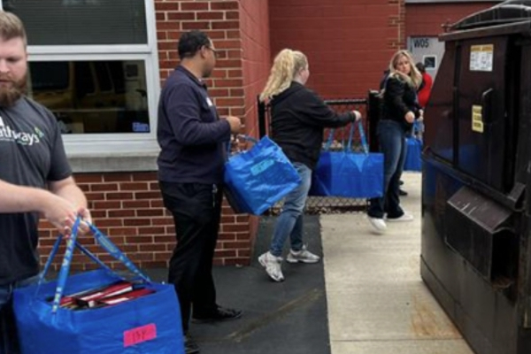 Springfield - Shoes 4 Shoeless Volunteers