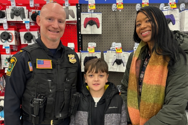 Seven Hills Christmas Shop